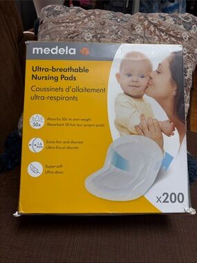 Medela Nursing Pads 200 per box